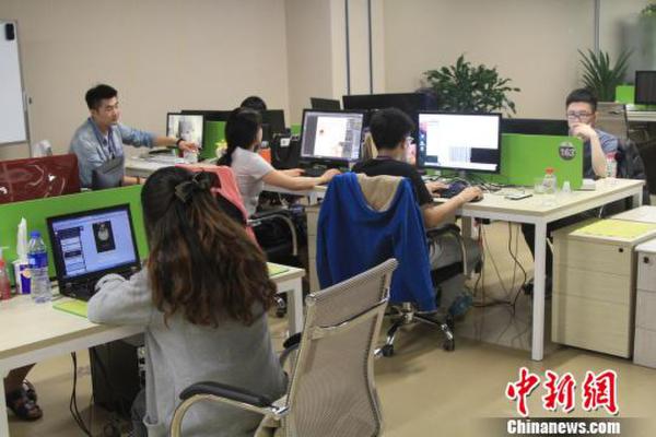 被批準為“海峽兩岸(沈陽)青年創業基地”的“沈陽市三好街兩岸青年創業園” 沈殿成 攝