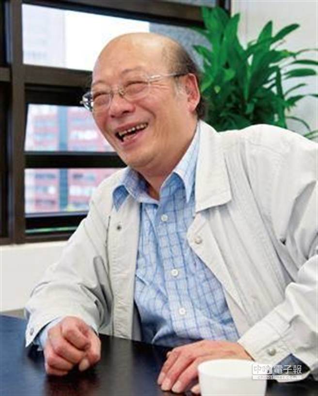 臺(tái)大法律系教授李茂生15日在臉書發(fā)文反諷,“不婚女性判死刑” 臺(tái)大法律系教授李茂生15日在臉書發(fā)文反諷,“不婚女性判死刑”