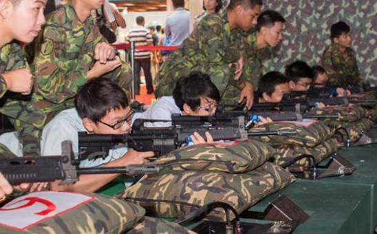 臺軍流彈到處飛 波及距靶場1公里外鋼鐵廠 臺軍流彈到處飛 波及距靶場1公里外鋼鐵廠