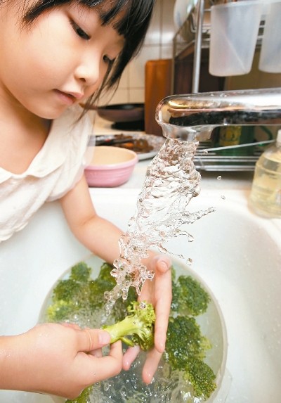 臺北水價明年起漲3成,小戶用水價錢不變。(聯合報圖) 臺北水價明年起漲3成,小戶用水價錢不變。(聯合報圖)