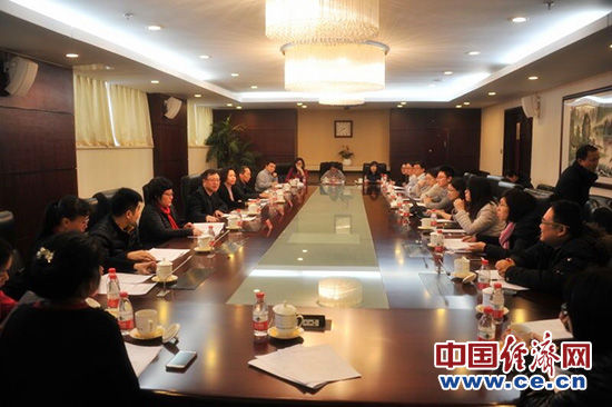 226գ_(ki)2016ɕ(hu)ͨ(hu)Ї(gu)(jng)(j)W(wng)ӛߡKՔz