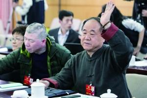 莫言建議中小學12年縮至10年 取消小升初和中考 莫言建議中小學12年縮至10年 取消小升初和中考