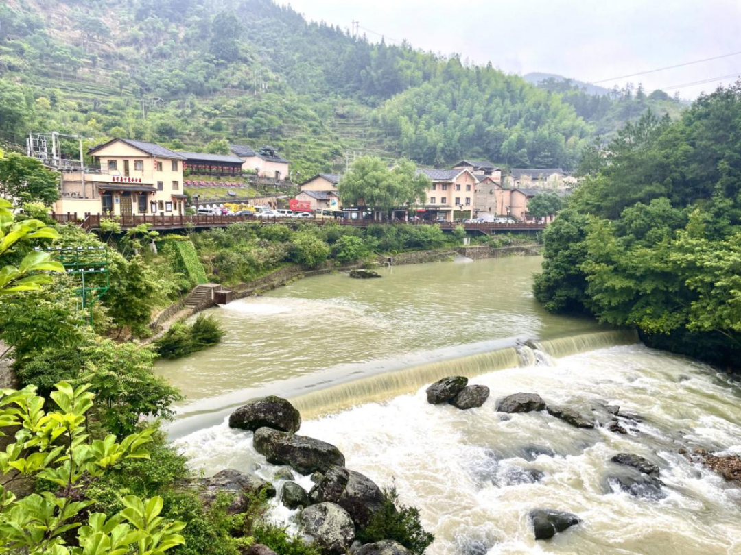 總閱讀量2.3億!“追尋建黨百年足跡——網(wǎng)絡(luò)名人福建行”走進寧德