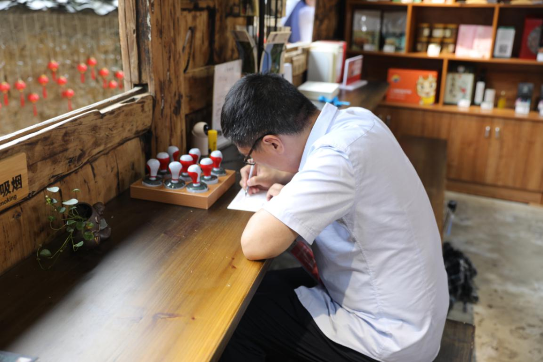 總閱讀量2.3億!“追尋建黨百年足跡——網(wǎng)絡(luò)名人福建行”走進寧德