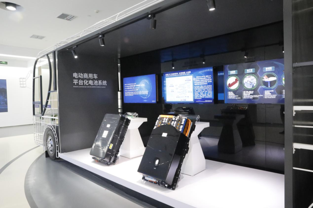 總閱讀量2.3億!“追尋建黨百年足跡——網(wǎng)絡(luò)名人福建行”走進寧德