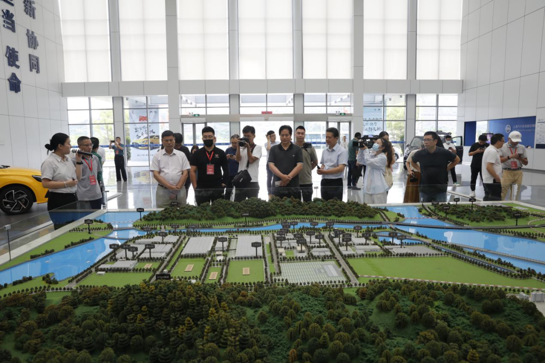 總閱讀量2.3億!“追尋建黨百年足跡——網(wǎng)絡(luò)名人福建行”走進寧德