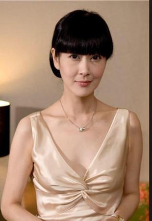 歡歡近日傳出燒炭輕生 歡歡近日傳出燒炭輕生