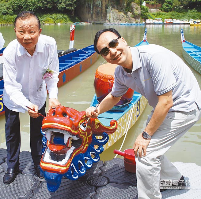 新北議長:朱立倫競選連任 帶職參選2016是最佳方案 新北議長:朱立倫競選連任 帶職參選2016是最佳方案