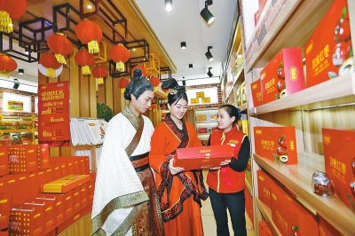 ���ݹ�����d������ �y��(zh��n)Ů������Ъ���xُ(g��u)���T(m��n)�Y