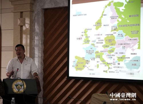 捷克查理大學的臺灣留學生謝沛廷與大家分享捷克酒文化 捷克查理大學的臺灣留學生謝沛廷與大家分享捷克酒文化