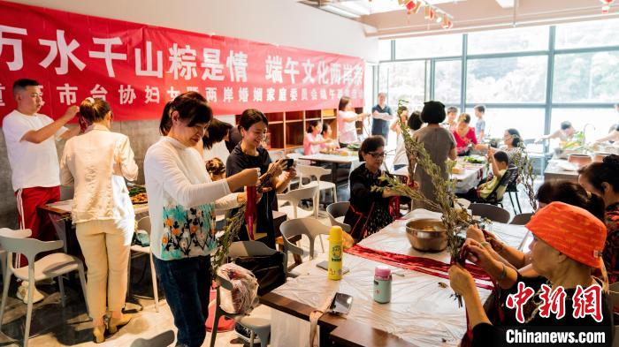 �D�顰�f(w��n)ˮǧɽ�����顤�����Ļ��ɰ��H��������(d��ng)�����S�S�� �z