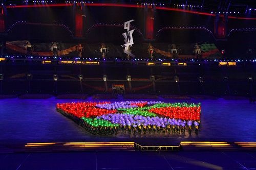 倒計(jì)時表演《奔跑》 拼出廣州亞殘運(yùn)會會徽